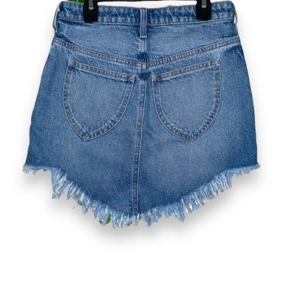 We the free | free people Bailey frayed mini denim skirt SIZE 25